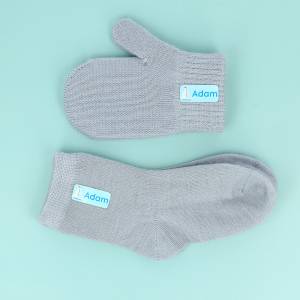 Etiquetas termoadhesivas para calcetines y guantes